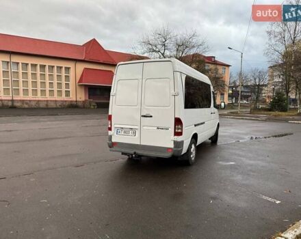 Белый Мерседес Sprinter, объемом двигателя 2.7 л и пробегом 665 тыс. км за 13200 $, фото 3 на Automoto.ua