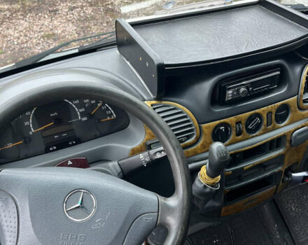 Білий Мерседес Sprinter, об'ємом двигуна 2.2 л та пробігом 400 тис. км за 8000 $, фото 3 на Automoto.ua