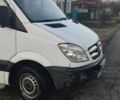 Белый Мерседес Sprinter, объемом двигателя 2.1 л и пробегом 300 тыс. км за 13500 $, фото 2 на Automoto.ua