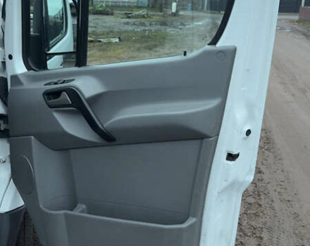 Белый Мерседес Sprinter, объемом двигателя 2.2 л и пробегом 450 тыс. км за 13500 $, фото 10 на Automoto.ua
