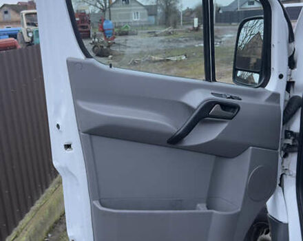 Белый Мерседес Sprinter, объемом двигателя 2.2 л и пробегом 450 тыс. км за 13500 $, фото 11 на Automoto.ua