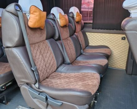 Белый Мерседес Sprinter, объемом двигателя 2.7 л и пробегом 320 тыс. км за 17000 $, фото 4 на Automoto.ua
