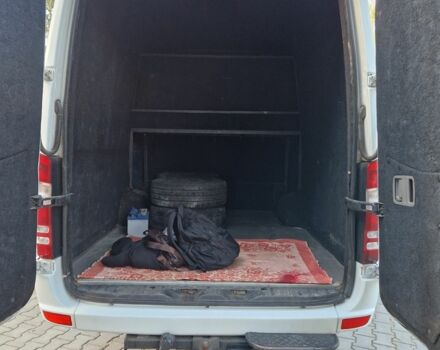 Белый Мерседес Sprinter, объемом двигателя 2.7 л и пробегом 320 тыс. км за 17000 $, фото 7 на Automoto.ua