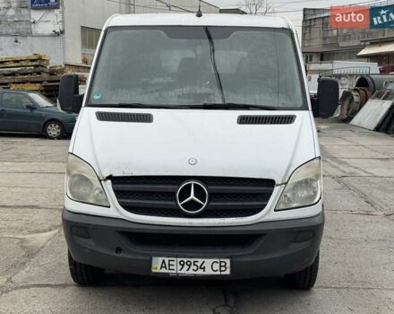 Белый Мерседес Sprinter, объемом двигателя 2.15 л и пробегом 286 тыс. км за 6999 $, фото 3 на Automoto.ua