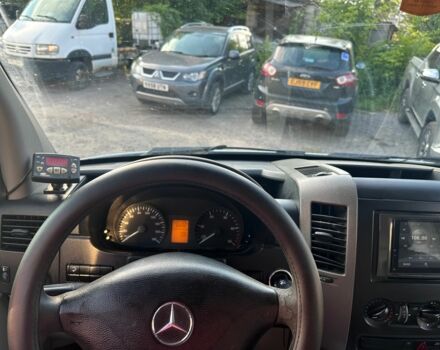 Белый Мерседес Sprinter, объемом двигателя 2.1 л и пробегом 556 тыс. км за 16951 $, фото 1 на Automoto.ua