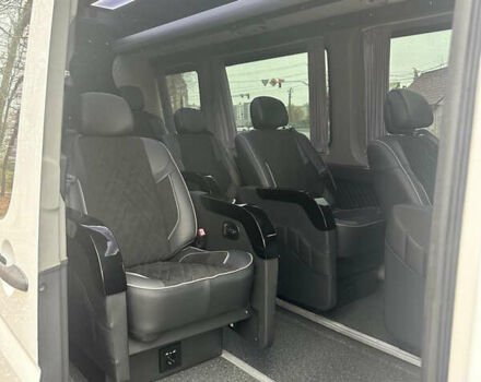 Белый Мерседес Sprinter, объемом двигателя 2.15 л и пробегом 414 тыс. км за 21500 $, фото 29 на Automoto.ua