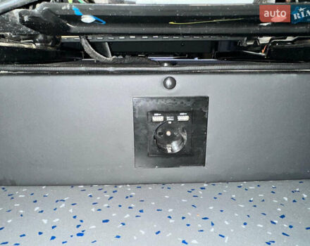 Белый Мерседес Sprinter, объемом двигателя 2.15 л и пробегом 414 тыс. км за 21500 $, фото 22 на Automoto.ua