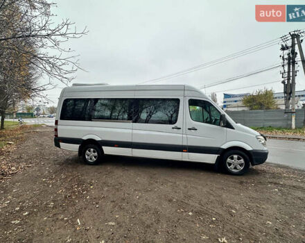 Белый Мерседес Sprinter, объемом двигателя 2.15 л и пробегом 414 тыс. км за 21500 $, фото 4 на Automoto.ua