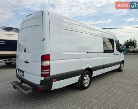 Белый Мерседес Sprinter, объемом двигателя 2.99 л и пробегом 320 тыс. км за 14500 $, фото 6 на Automoto.ua