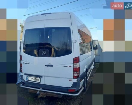 Белый Мерседес Sprinter, объемом двигателя 2.2 л и пробегом 397 тыс. км за 13000 $, фото 5 на Automoto.ua