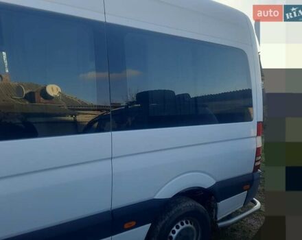 Белый Мерседес Sprinter, объемом двигателя 2.2 л и пробегом 397 тыс. км за 13000 $, фото 7 на Automoto.ua