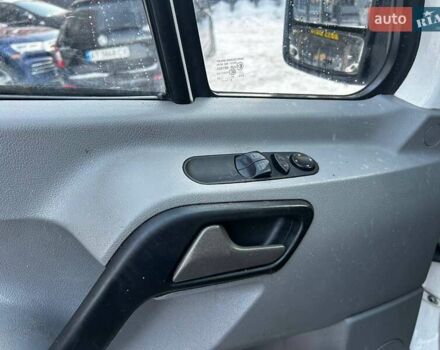 Білий Мерседес Sprinter, об'ємом двигуна 2.99 л та пробігом 856 тис. км за 27000 $, фото 11 на Automoto.ua