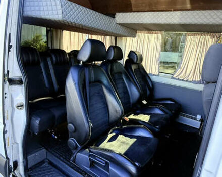 Белый Мерседес Sprinter, объемом двигателя 2.14 л и пробегом 250 тыс. км за 20000 $, фото 6 на Automoto.ua
