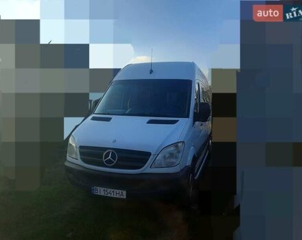 Белый Мерседес Sprinter, объемом двигателя 2.2 л и пробегом 397 тыс. км за 13000 $, фото 1 на Automoto.ua