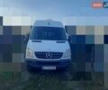 Белый Мерседес Sprinter, объемом двигателя 2.2 л и пробегом 397 тыс. км за 13000 $, фото 1 на Automoto.ua