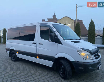 Белый Мерседес Sprinter, объемом двигателя 2.2 л и пробегом 480 тыс. км за 14300 $, фото 8 на Automoto.ua