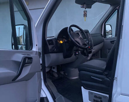 Белый Мерседес Sprinter, объемом двигателя 2.2 л и пробегом 480 тыс. км за 14300 $, фото 13 на Automoto.ua