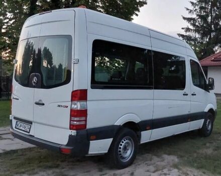 Белый Мерседес Sprinter, объемом двигателя 0.22 л и пробегом 293 тыс. км за 12700 $, фото 5 на Automoto.ua