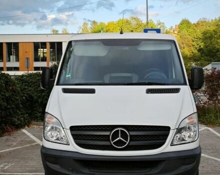 Белый Мерседес Sprinter, объемом двигателя 2.2 л и пробегом 257 тыс. км за 7800 $, фото 1 на Automoto.ua