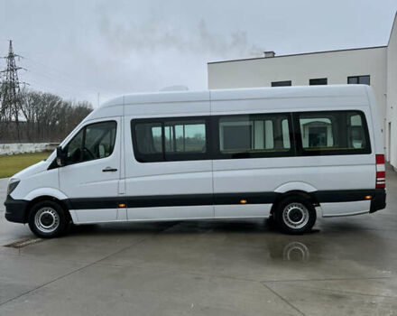 Білий Мерседес Sprinter, об'ємом двигуна 2.2 л та пробігом 329 тис. км за 24900 $, фото 3 на Automoto.ua