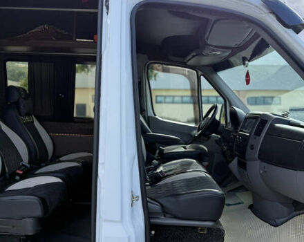 Белый Мерседес Sprinter, объемом двигателя 2.14 л и пробегом 470 тыс. км за 24000 $, фото 12 на Automoto.ua