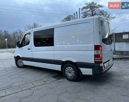 Белый Мерседес Sprinter, объемом двигателя 2.14 л и пробегом 580 тыс. км за 16253 $, фото 4 на Automoto.ua