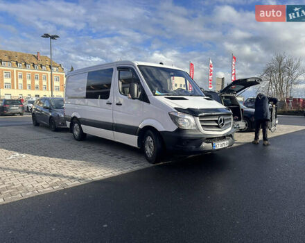 Белый Мерседес Sprinter, объемом двигателя 2.14 л и пробегом 580 тыс. км за 16253 $, фото 8 на Automoto.ua