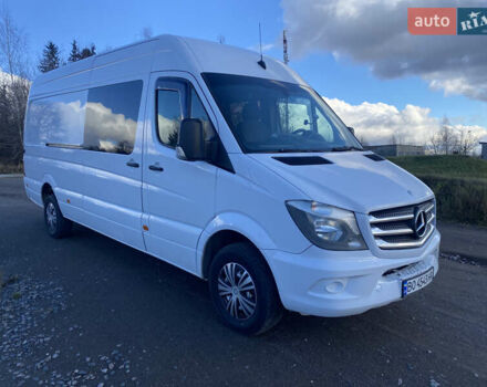 Белый Мерседес Sprinter, объемом двигателя 2.14 л и пробегом 450 тыс. км за 20500 $, фото 2 на Automoto.ua