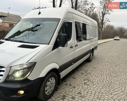 Белый Мерседес Sprinter, объемом двигателя 3 л и пробегом 585 тыс. км за 28500 $, фото 10 на Automoto.ua