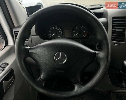 Белый Мерседес Sprinter, объемом двигателя 2.14 л и пробегом 510 тыс. км за 18990 $, фото 15 на Automoto.ua