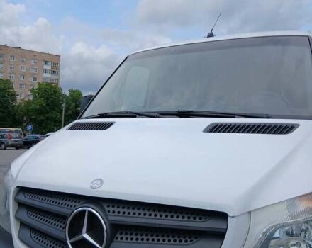Белый Мерседес Sprinter, объемом двигателя 2.15 л и пробегом 520 тыс. км за 10500 $, фото 4 на Automoto.ua