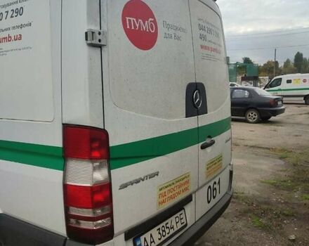 Білий Мерседес Sprinter, об'ємом двигуна 2.14 л та пробігом 260 тис. км за 16937 $, фото 2 на Automoto.ua
