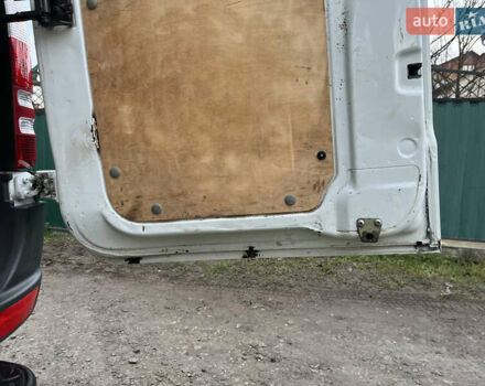 Білий Мерседес Sprinter, об'ємом двигуна 3 л та пробігом 498 тис. км за 37193 $, фото 11 на Automoto.ua