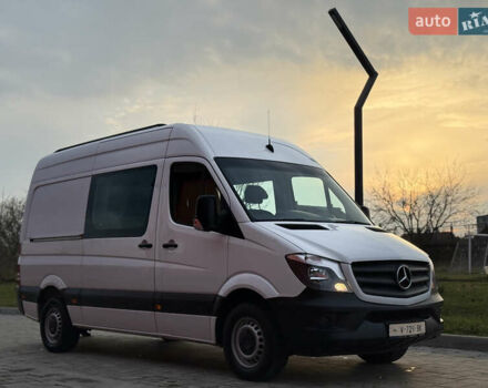 Белый Мерседес Sprinter, объемом двигателя 2.2 л и пробегом 278 тыс. км за 21500 $, фото 6 на Automoto.ua