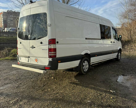 Білий Мерседес Sprinter, об'ємом двигуна 2.99 л та пробігом 331 тис. км за 32849 $, фото 8 на Automoto.ua