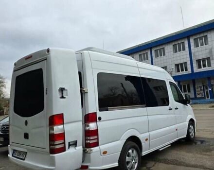 Белый Мерседес Sprinter, объемом двигателя 2.1 л и пробегом 500 тыс. км за 33000 $, фото 2 на Automoto.ua