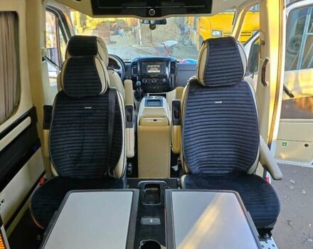 Белый Мерседес Sprinter, объемом двигателя 2.1 л и пробегом 500 тыс. км за 33000 $, фото 5 на Automoto.ua