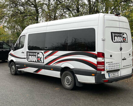 Білий Мерседес Sprinter, об'ємом двигуна 2.14 л та пробігом 563 тис. км за 32000 $, фото 3 на Automoto.ua