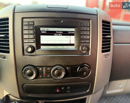 Белый Мерседес Sprinter, объемом двигателя 2.2 л и пробегом 278 тыс. км за 21500 $, фото 28 на Automoto.ua