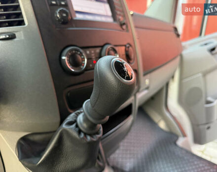 Белый Мерседес Sprinter, объемом двигателя 2.2 л и пробегом 278 тыс. км за 21500 $, фото 25 на Automoto.ua