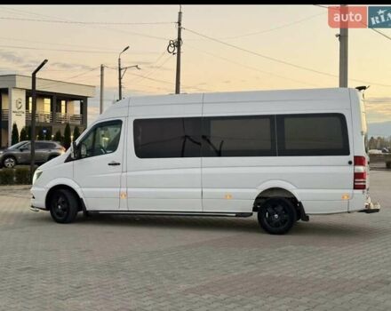 Білий Мерседес Sprinter, об'ємом двигуна 2.2 л та пробігом 403 тис. км за 21500 $, фото 4 на Automoto.ua
