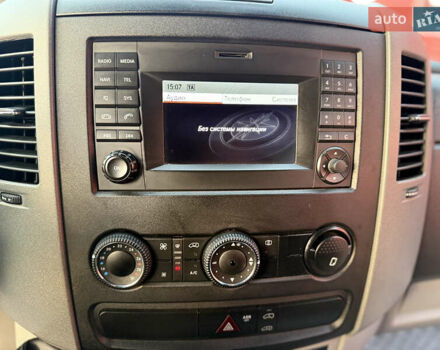 Белый Мерседес Sprinter, объемом двигателя 2.2 л и пробегом 278 тыс. км за 21500 $, фото 29 на Automoto.ua