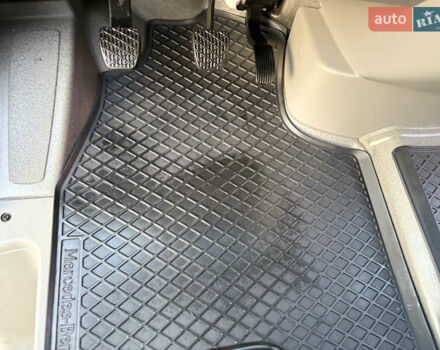 Белый Мерседес Sprinter, объемом двигателя 2.2 л и пробегом 278 тыс. км за 21500 $, фото 24 на Automoto.ua