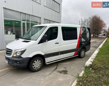 Белый Мерседес Sprinter, объемом двигателя 2.14 л и пробегом 296 тыс. км за 20000 $, фото 7 на Automoto.ua