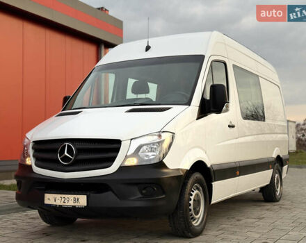 Белый Мерседес Sprinter, объемом двигателя 2.2 л и пробегом 278 тыс. км за 21500 $, фото 3 на Automoto.ua