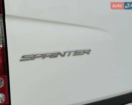 Белый Мерседес Sprinter, объемом двигателя 2.2 л и пробегом 278 тыс. км за 21500 $, фото 13 на Automoto.ua