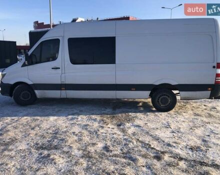 Білий Мерседес Sprinter, об'ємом двигуна 2.2 л та пробігом 195 тис. км за 15000 $, фото 6 на Automoto.ua