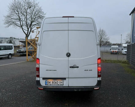 Белый Мерседес Sprinter, объемом двигателя 2.14 л и пробегом 607 тыс. км за 26000 $, фото 2 на Automoto.ua