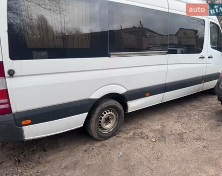 Белый Мерседес Sprinter, объемом двигателя 2.14 л и пробегом 250 тыс. км за 28000 $, фото 12 на Automoto.ua