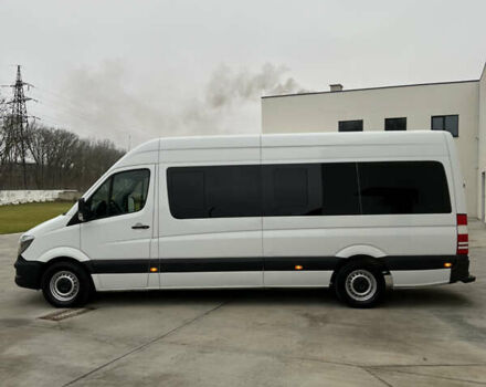 Білий Мерседес Sprinter, об'ємом двигуна 2.2 л та пробігом 332 тис. км за 25900 $, фото 4 на Automoto.ua